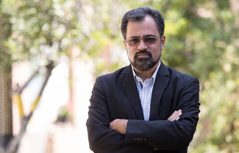 شبکههای معاند در پی تخریب هنر انقلاب هستند