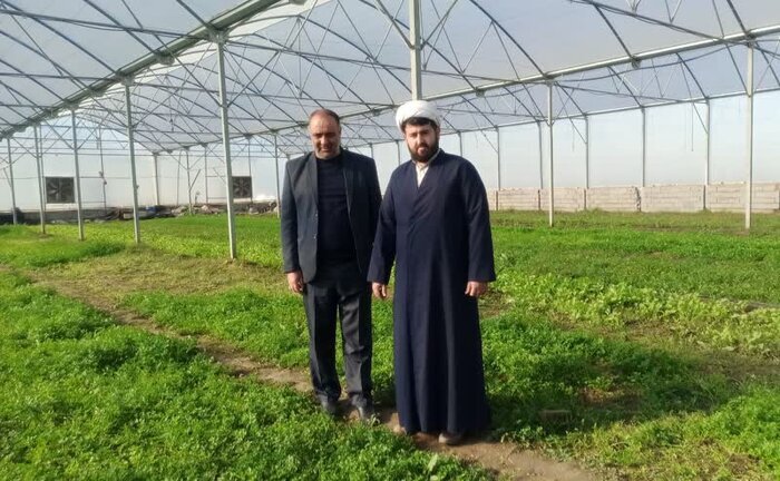 اشتغالآفرینی روحانی گنبدی با تولید سبزیجات