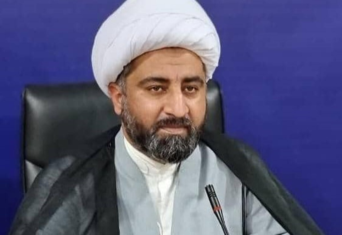 دشمن از کانال فرهنگی تیشه به ریشه انقلاب میزند دشمن از کانال فرهنگی تیشه به ریشه انقلاب میزند