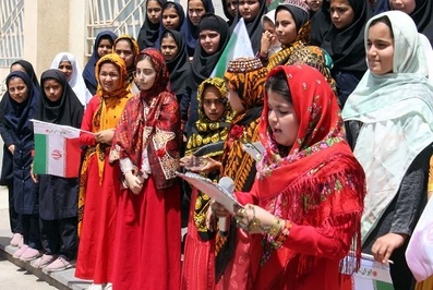 حضور خدام رضوی به همراه پرچم متبرک آستان قدس در علی آبادکتول