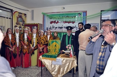 حضور خدام رضوی به همراه پرچم متبرک آستان قدس در علی آبادکتول