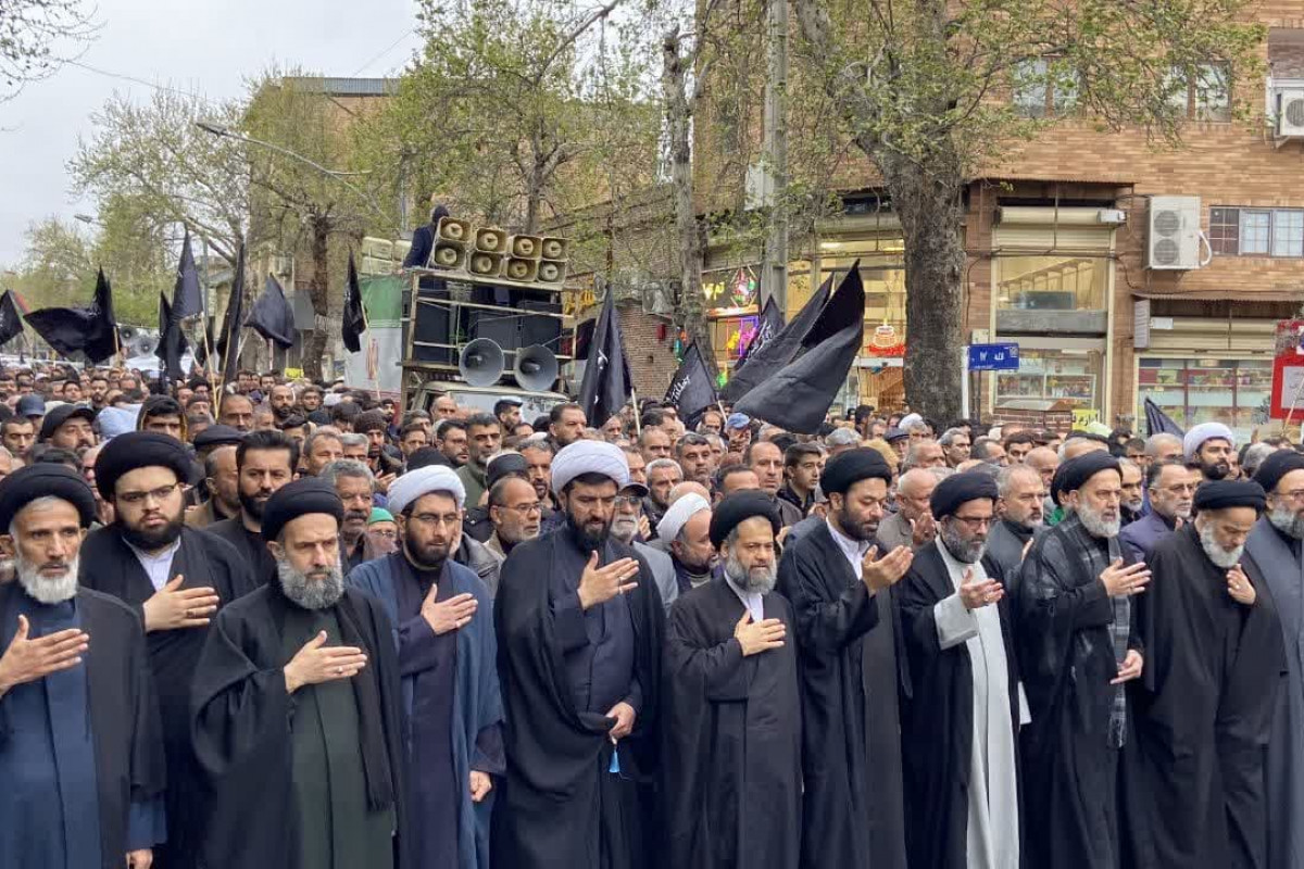 مراسم دسته‌روی مردم گلستان در روز شهادت امیرمومنان حضرت علی(ع) برگزار شد.