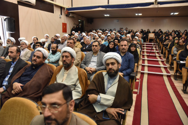 گلستان|آئین تجلیل از برگزیدگان استانی طرح ملی قرآنی زندگی با آیه