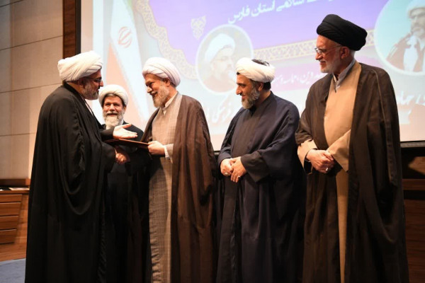 مراسم تکریم و معارفه مدیر کل تبلیغات اسلامی استان فارس