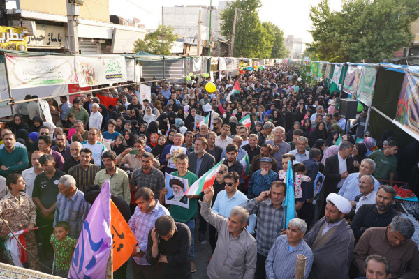 数公里长的古迪尔游行在各省举行