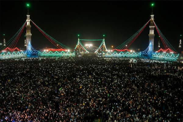 《马赫费尔》：从电视走向伊朗各地