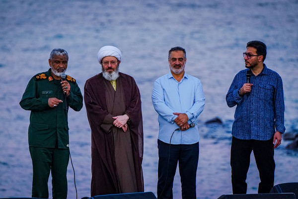 古兰经节目《马赫费尔》在布穆萨岛举办