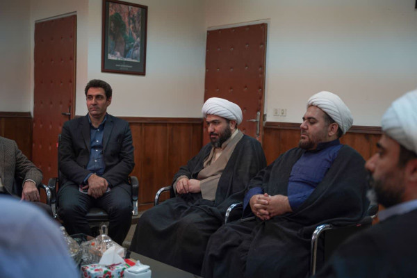 جلسه بررسی ظرفیت های قرآنی شهری و روستایی استان کرمانشاه با حضور مدیرکل محترم امور استان‌های سازمان دارالقرآن الکریم کشور