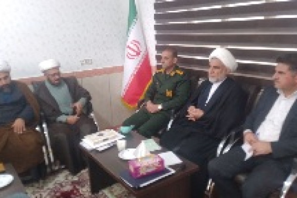 برگزاری جلسه برنامه ریزی میلاد کوثر در شهرستان دره‌شهر