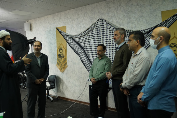 بازدید معاون اداری مالی و همکاران بخش اداری از مرکز رسانه تبلیغات اسلامی خوزستان