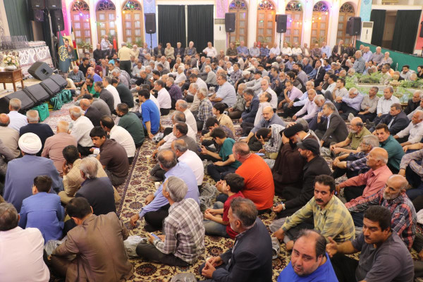 مراسم تجلیل از هیئات مذهبی شرکت کننده در مراسم چهلم رهبر شهید انقلاب