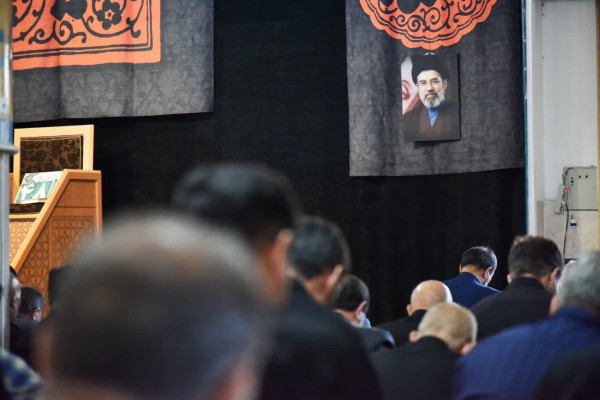 29 سال تداوم چهل صبح زیارت عاشورا در هیئت فاطمیون زنجان
