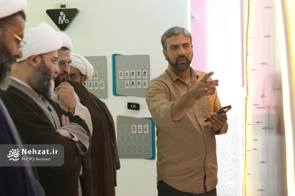 دیدار حجت‌الاسلام قمی با فعالان فرهنگی استان مرکزی
